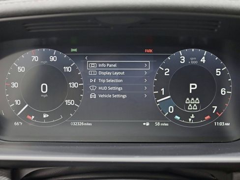 Used 2023 Land Rover Discovery Metropolitan Edition image 16