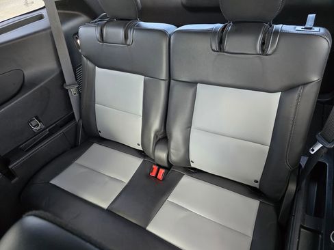 Used 2022 Ford Explorer XLT w/ Equipment Group 202A image 13