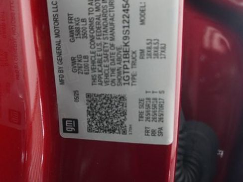 Used 2025 GMC Canyon Elevation image 22