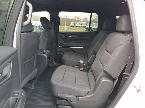 New 2026 Chevrolet Traverse LT w/ LPO, Floor Liner Package AWD/4WD image 8
