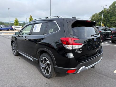 Certified 2024 Subaru Forester Touring AWD/4WD image 5