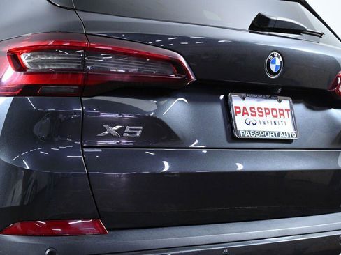 Used 2022 BMW X5 xDrive40i w/ Premium Package image 7