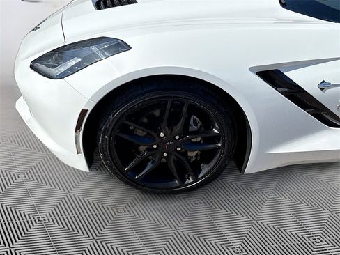 Used 2019 Chevrolet Corvette Stingray w/ Battery Protection Package image 36