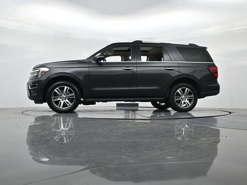 Certified 2024 Ford Expedition Limited RWD image 40