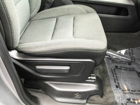 Used 2022 RAM 1500 Big Horn w/ Night Edition image 43