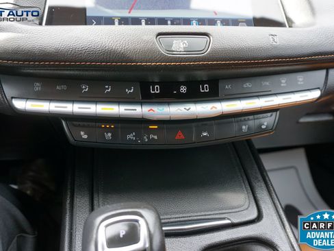 Used 2019 Cadillac XT4 Premium Luxury w/ Technology Package FWD image 35