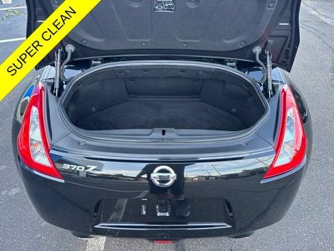 Used 2014 Nissan 370Z Touring RWD image 20