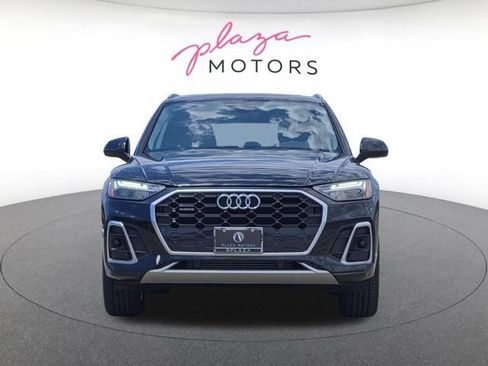 Certified 2023 Audi Q5 2.0T Premium w/ Convenience Package AWD/4WD image 2