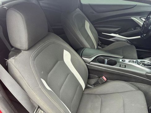 Used 2019 Chevrolet Camaro LT RWD image 26