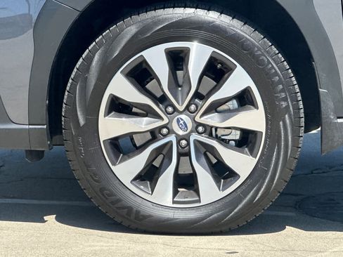 Used 2025 Subaru Outback Limited w/ Popular Package #2 image 26