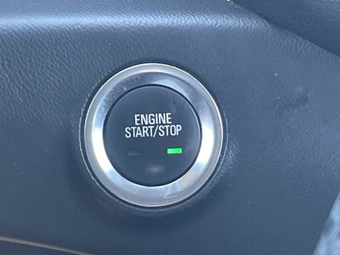 Used 2019 GMC Terrain SLE FWD image 23
