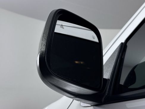 Used 2023 Dodge Durango R/T AWD/4WD image 32