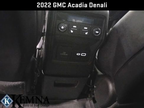 Used 2022 GMC Acadia Denali w/ Denali Ultimate Package image 19