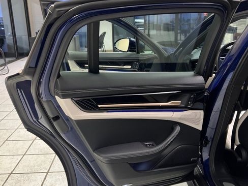 Used 2024 Porsche Panamera 4 image 19