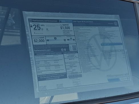 New 2026 Volkswagen Tiguan SE R-Line image 19