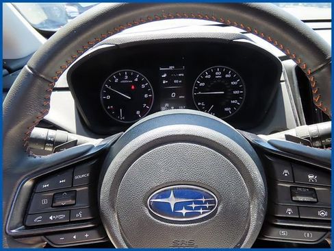 Used 2024 Subaru Crosstrek 2.5i Limited AWD/4WD image 16