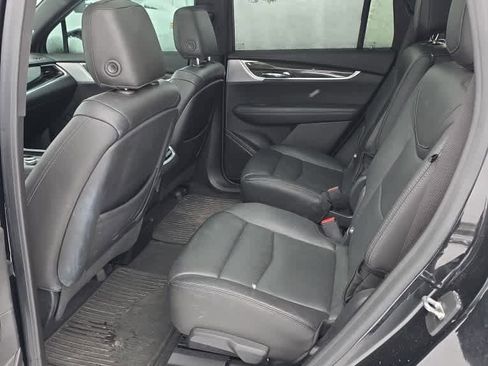 Used 2020 Cadillac XT6 Sport image 6