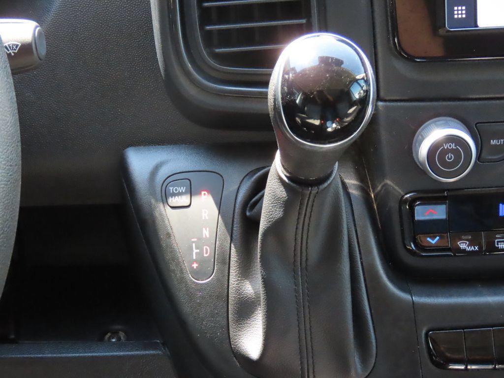 Used 2025 RAM ProMaster 2500 w/ Convenience Group FWD image 49