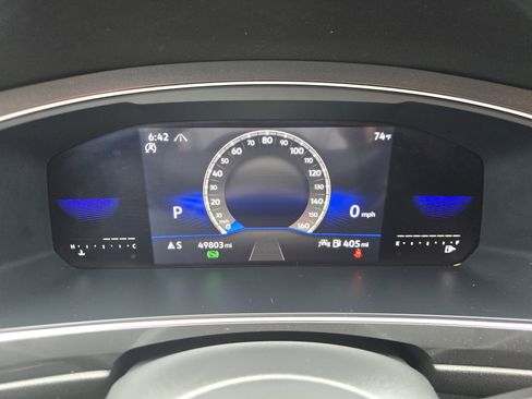 Certified 2023 Volkswagen Tiguan SE R-Line AWD/4WD image 21