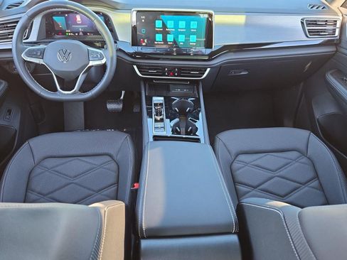 New 2026 Volkswagen Atlas Cross Sport SE AWD/4WD image 14