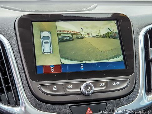 Used 2018 Chevrolet Equinox Premier FWD image 20