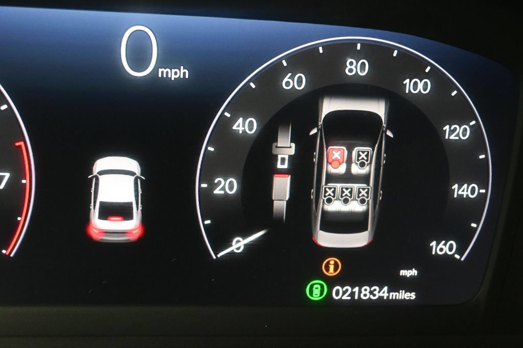 Certified 2023 Honda Accord EX image 16