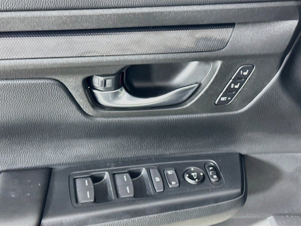 Used 2025 Honda CR-V Sport-L image 21