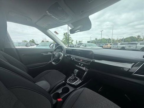 Used 2026 Kia Seltos S AWD/4WD image 9