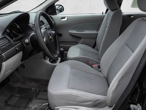 Used 2009 Chevrolet Cobalt LS FWD image 11