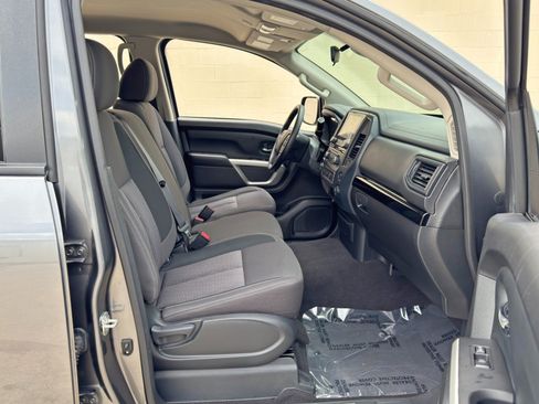 Used 2023 Nissan Titan SV w/ Accessory Utility Package RWD image 13