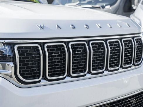 Used 2022 Jeep Wagoneer Series III image 11