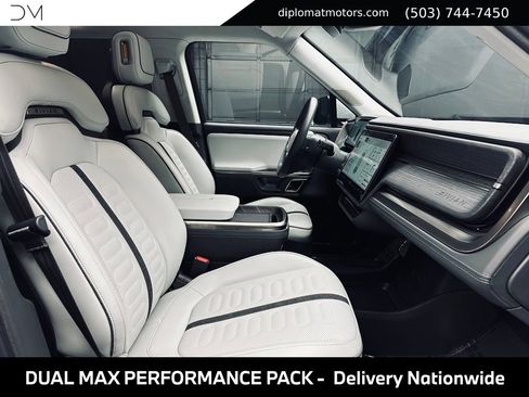 Used 2024 Rivian R1S Adventure AWD/4WD image 19