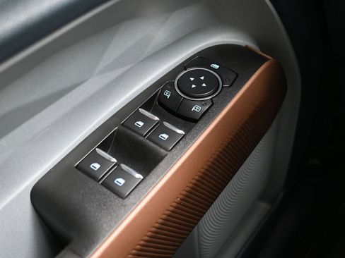 Used 2024 Ford Maverick Lariat image 24