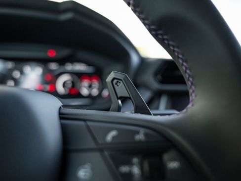 New 2025 Lamborghini Urus SE image 24