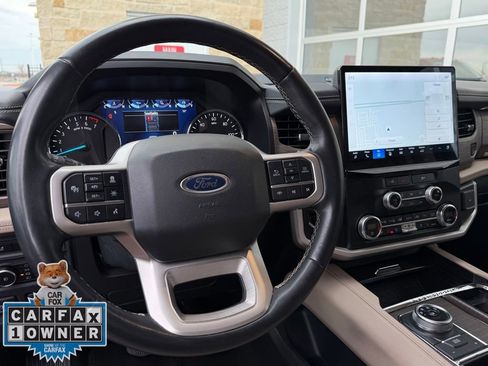 Used 2024 Ford Expedition Max Limited image 11