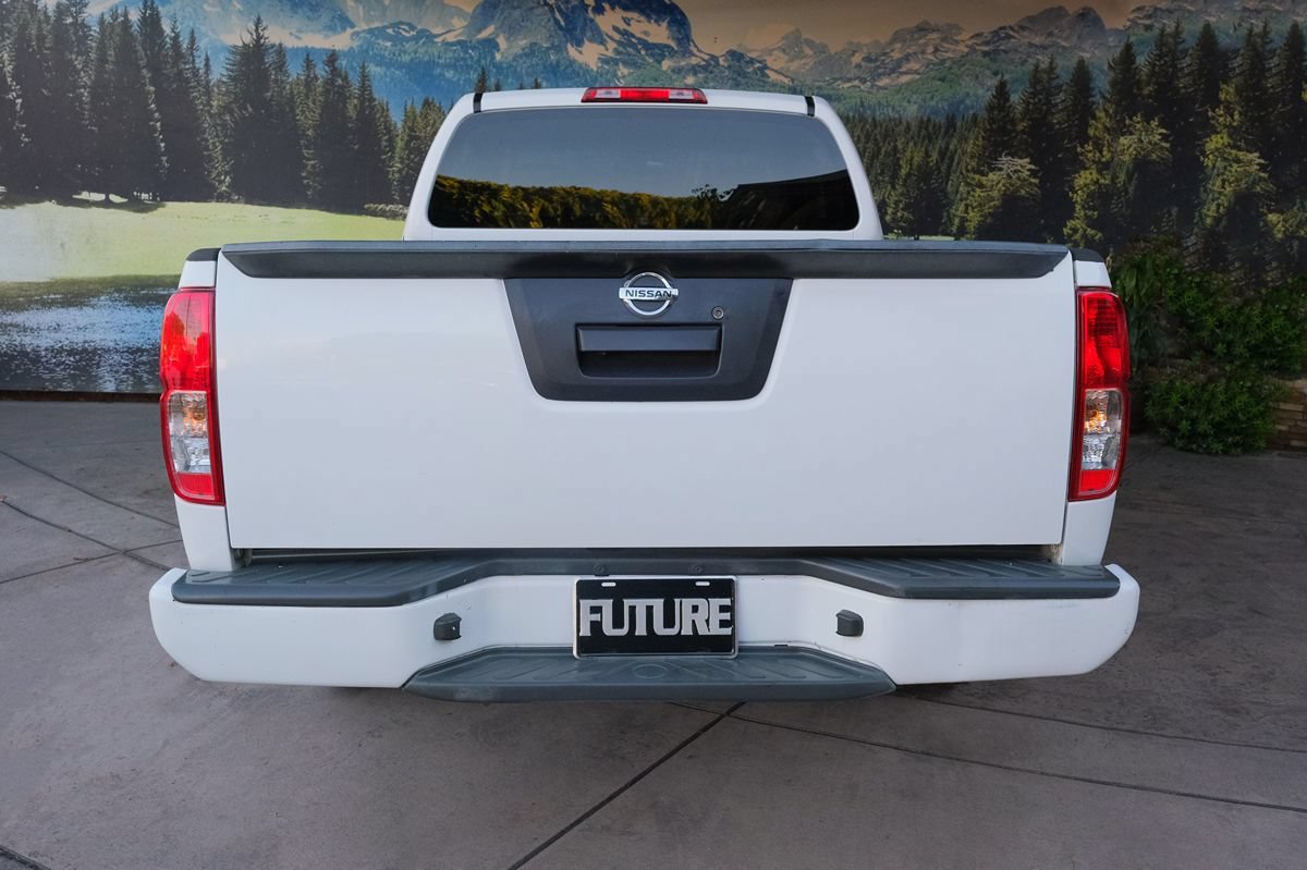 Used 2019 Nissan Frontier S RWD image 6