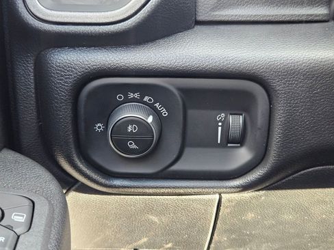 New 2026 RAM 3500 Tradesman AWD/4WD image 20