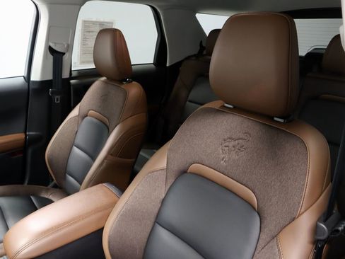 Certified 2025 Ford Bronco Sport Outer Banks w/ Outer Banks Tech Package+ image 26