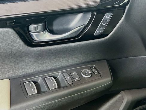 Used 2026 Honda CR-V EX-L image 18