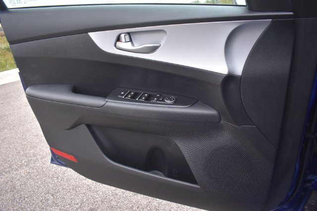 Used 2024 Kia Forte LXS w/ LXS Technology Package FWD image 26