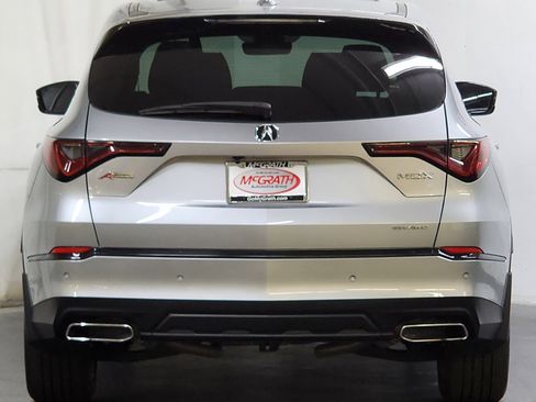 Used 2023 Acura MDX A-Spec AWD/4WD image 6