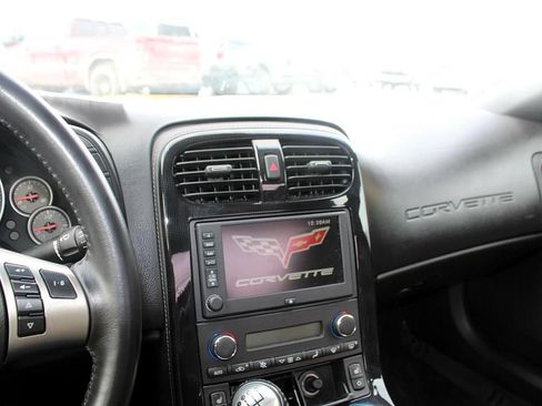 Used 2009 Chevrolet Corvette Z06 w/ Preferred Equipment Group RWD image 25