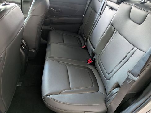 Used 2025 Hyundai Santa Cruz SEL FWD image 21