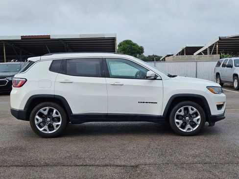 Used 2019 Jeep Compass Limited FWD image 4