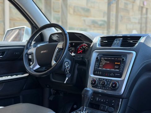 Used 2017 GMC Acadia Limited SLT FWD image 13