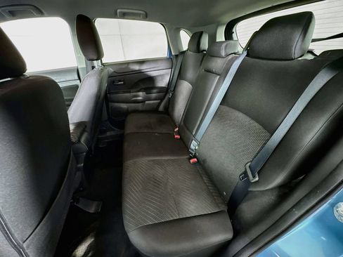 Used 2014 Mitsubishi Outlander Sport SE AWD/4WD image 23