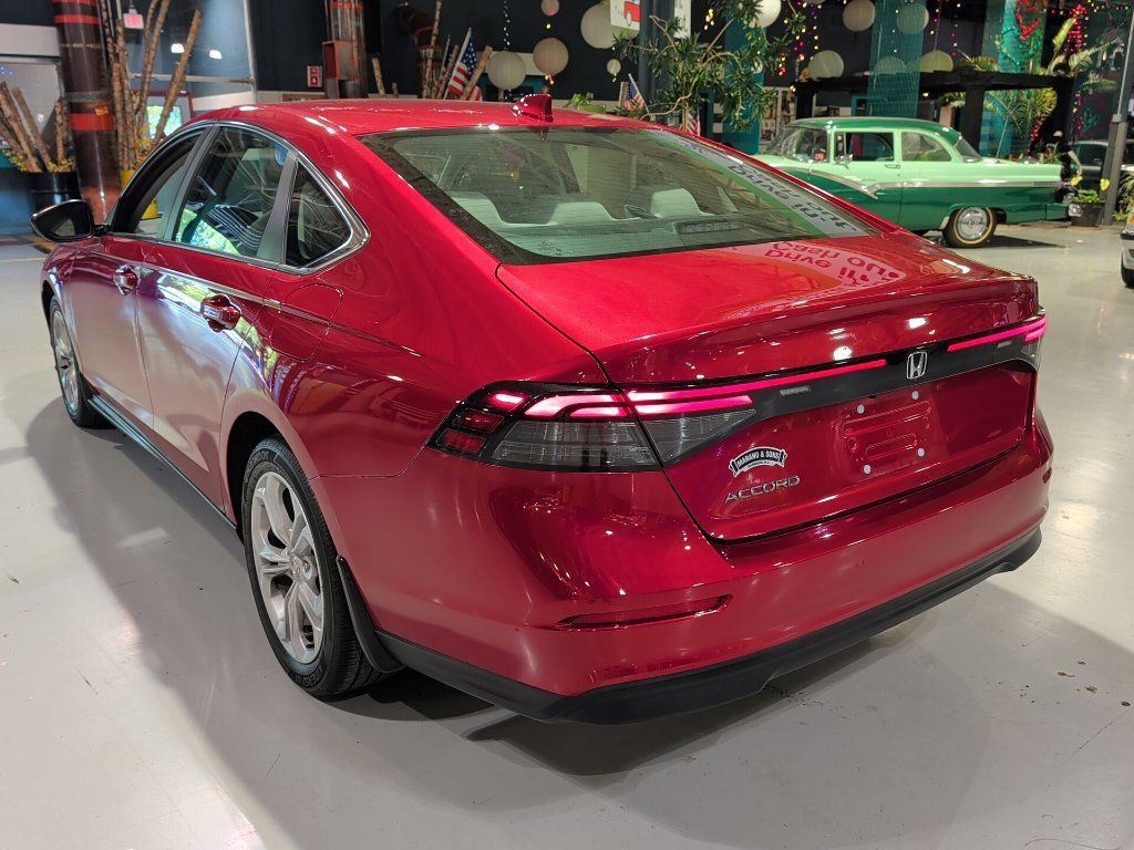 Used 2024 Honda Accord LX image 10