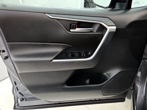 Certified 2025 Toyota RAV4 XLE AWD/4WD image 22