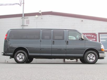 Used 2017 Chevrolet Express 3500 LT w/ LT Preferred Equipment Group