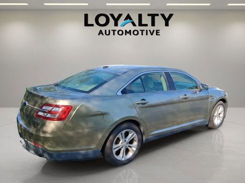Used 2013 Ford Taurus SEL FWD image 5